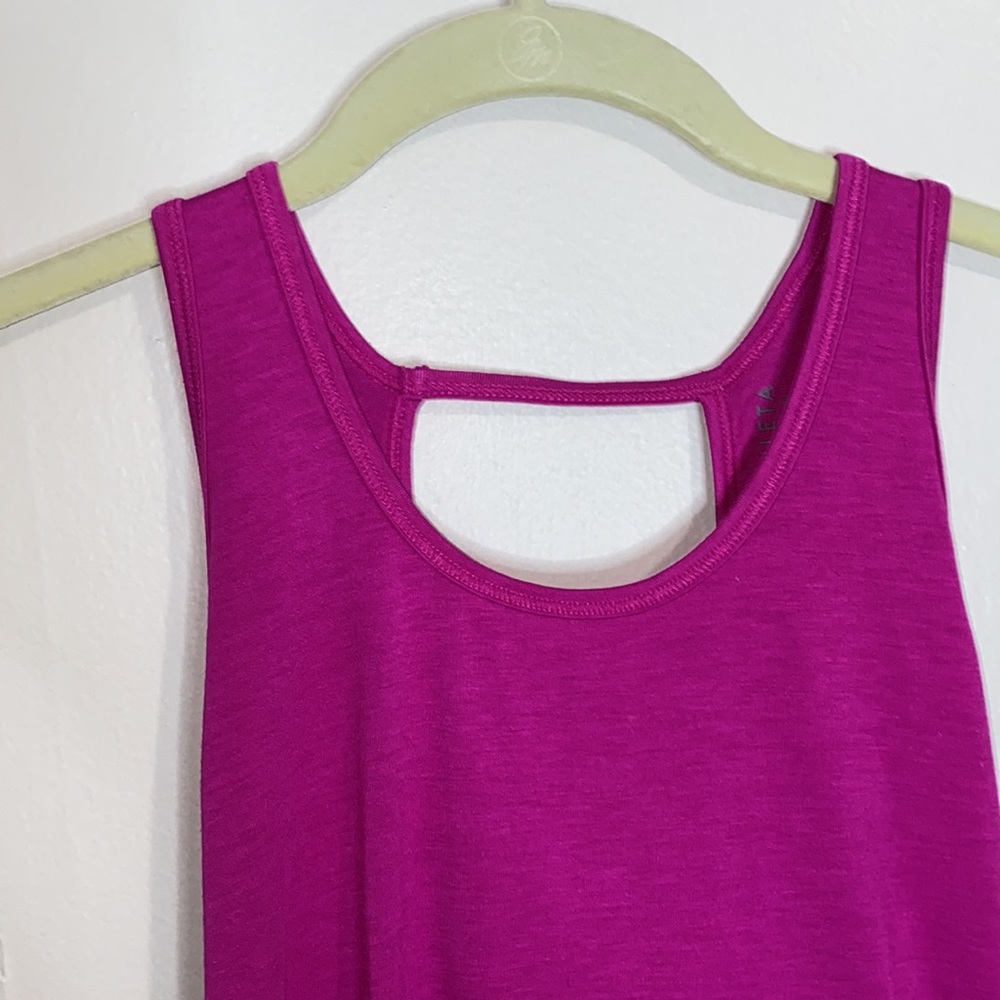 🎱Athleta Essence Pink Tie Back Split Back Open Back Criss Cross Tank! - Picture 3 of 6